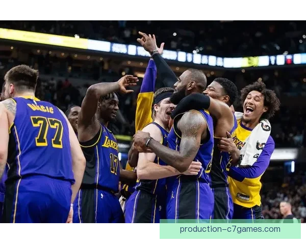 勇士队新赛季阵容调整詹姆斯复出助湖人迎接挑战NBA最新战况一览