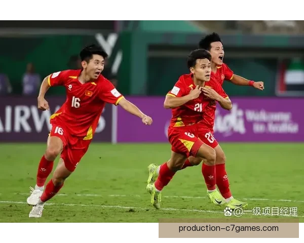 国足迎来关键战年轻球员集体爆发力争晋级新阶段再创辉煌